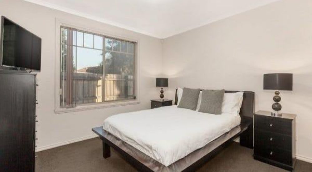Private Room in Epping, $250/week (photo 3)