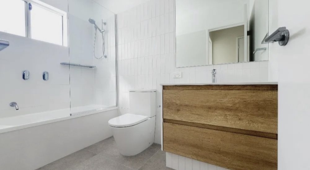 Private Room in Helensvale, $350/week (photo 3)
